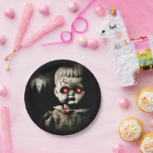 不気味な幽霊のよく出る人形ハロウィーンの衣装パーティー ペーパープレート (パーティー)