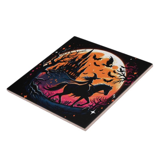 不気味な月明かりの下でハロウィーンの馬に乗る タイル (側面)