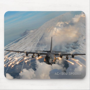 不気味なAC-130U マウスパッド