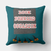 🎃 不気味シック：「Look Forward大事な行事」ハロウィーン クッション (裏面)