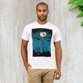 不気味ハロウィーンの夜の満月と飛んでいるこうもり Tシャツ