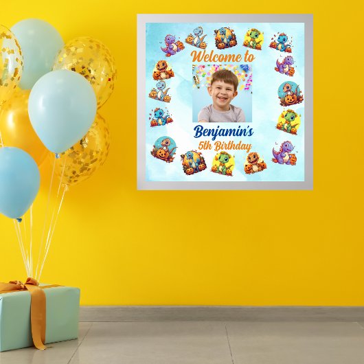 不気味ベビー恐竜テーマ子供の誕生日パーティー ポスター