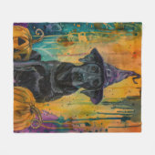 不気味ラブラドールドッグハロウィーンウィッチとカボチャ フリースブランケット (正面(横))