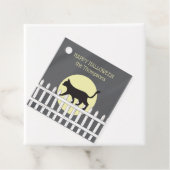 不気味黒猫オンピケットフェンス フェイバータグ (インサイチュ)