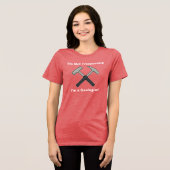 不法侵入しているわけではありません。地質学者です。 トライブレンドTシャツ (正面全面)