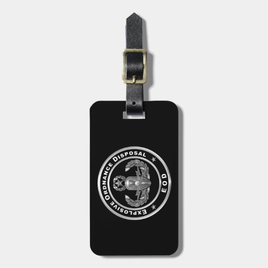 不発弾処理班（EOD: Explosive Ordnance Disposal） ラゲッジタグ (正面縦)
