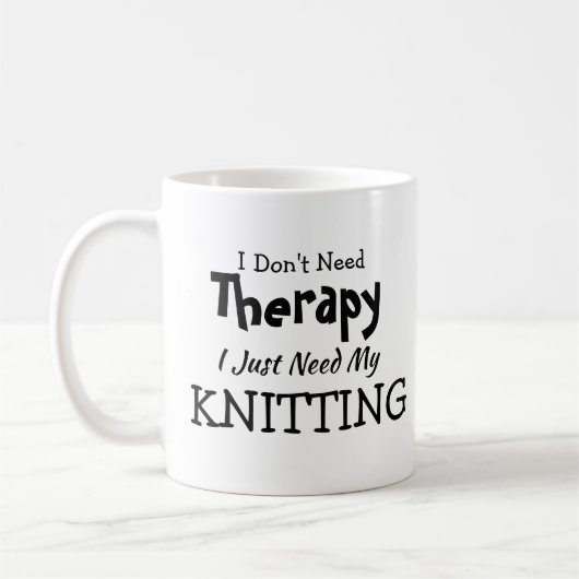 不要セラピーのみ自分の編み物誕生日クリスマス コーヒーマグカップ (左)