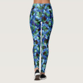 不規則で無秩序なモザイク模様の青いオーバーレイ レギンス (裏面)