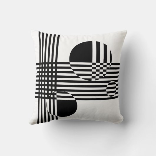 不規則な黒と白のストライプと円の抽象的なリピートパターン クッション (裏面)