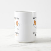  世界おもしろいのファタ最高のーは3人まで  コーヒーマグカップ (中央)