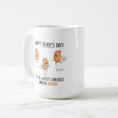  世界おもしろいのファタ最高のーは3人まで  コーヒーマグカップ (正面左)