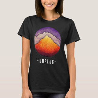 世界から抜け出すハイキングアパレルハイカー Tシャツ