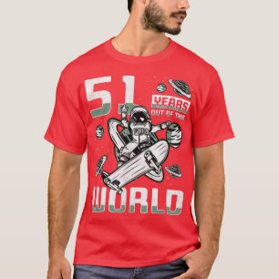 世界から51年、51誕生日スケートA Tシャツ