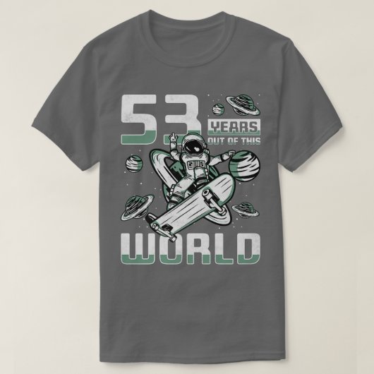 世界から53年、第53回誕生日スケーターA Tシャツ (デザイン正面)