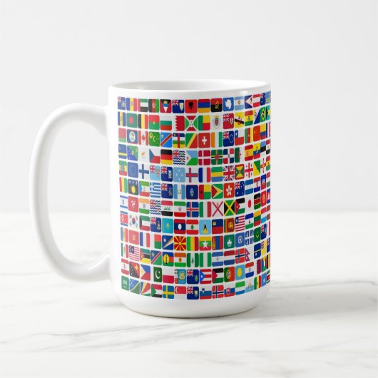 世界すべての国の国旗のパターン コーヒーマグカップ (左)