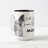 世界ですばらしいジャーマン・シェパードのお母さん ツートーンマグカップ (正面左)