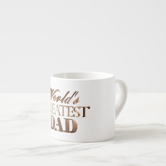 世界ですばらしいパパのエレガントな光沢がある金ゴールドのタイポグラフィ エスプレッソカップ (正面右)