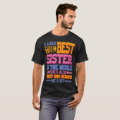 世界で一番の姉妹を持ってる Tシャツ (正面フル)