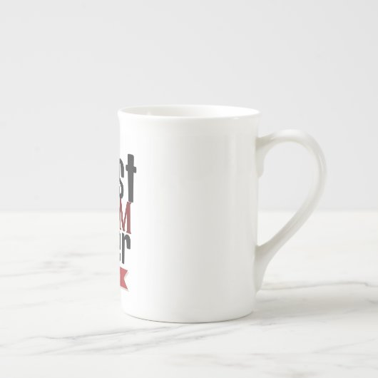 世界で一番素敵なママ、名前を入れて特別なママ ボーンチャイナマグカップ (右)