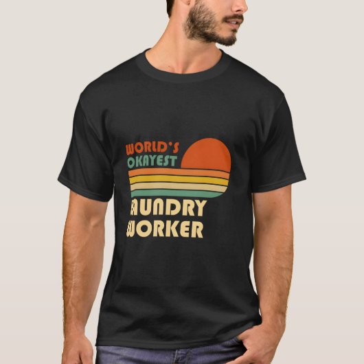 世界で普通の洗濯係 Tシャツ (正面)