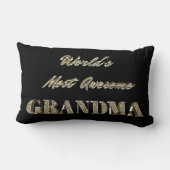 世界で最も多いおばあちゃん素晴らしゴールデンタイポグラフィ ランバークッション (裏面)