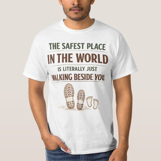 世界で最も安全な場所 父と子 Tシャツ (正面)
