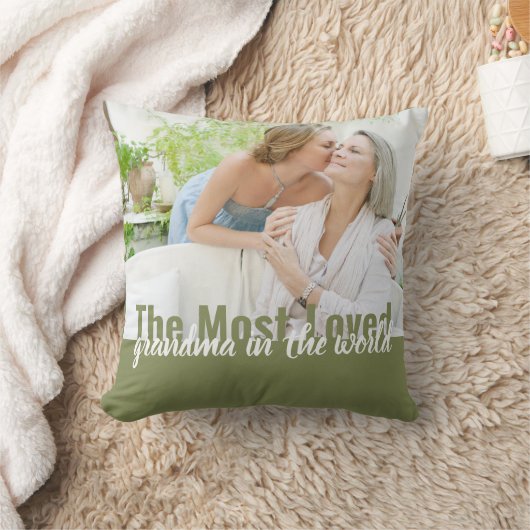 世界で最も愛されるおばあちゃん2 Photo Green クッション (ブランケット)