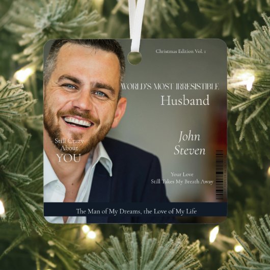 世界で最も抵抗し難い夫をカバーする雑誌 メタルオーナメント (インサイチュ)