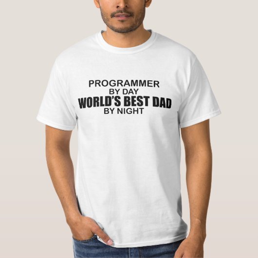 世界で最も最高のなパパ-プログラマー Tシャツ (正面)