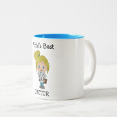 世界で最も最高のな医者、かわいいブロンドの女性 ツートーンマグカップ (正面右)