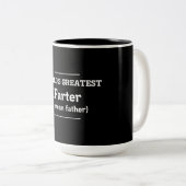 世界で最も素晴らしいFarter ツートーンマグカップ (正面右)