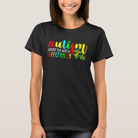 世界で異なる学生自閉症意識を見る Tシャツ (正面)