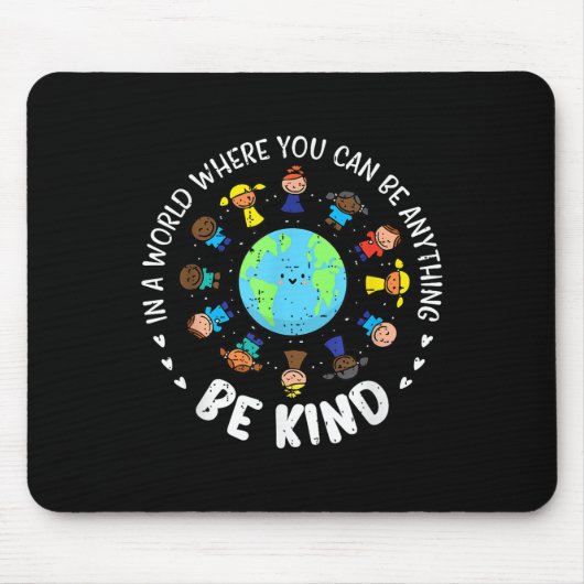 世界で親切な地球の団結の日オレンジ色の先生 マウスパッド (正面)