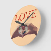 世界で1つだけのLOVE頭字語写真 ラウンド壁時計 (傾斜)