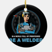 世界にプリンセスが多い セラミックオーナメント (裏面)