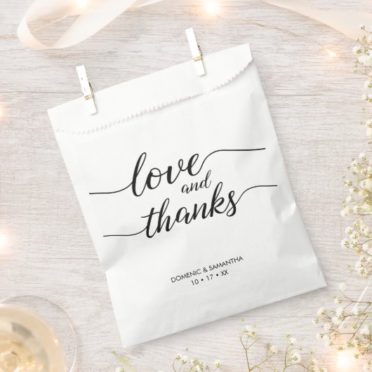 世界に一つだけの優雅な筆記体の結婚式 ラブ アンド サンクス フェイバーバッグ (クリップ留めされた状態)