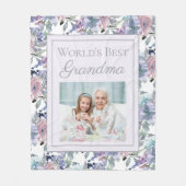 世界のおばあちゃん最高のフローラダスティブルーピンクのフレック フリースブランケット (正面)