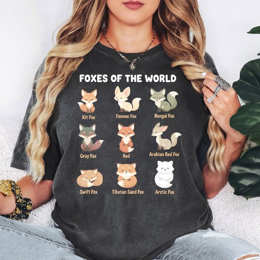世界のキツネ かわいいキツネの品種コレクション Tシャツ