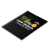 世界のクリスマス家族の周りの幸せな休日M ノートブック (左側)