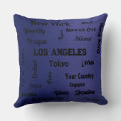 世界のシックなネイビーブルーの大都市 クッション (裏面)