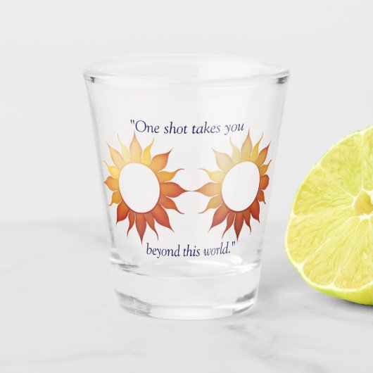 世界のショットグラスの向こうに ショットグラス (正面)