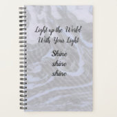 世界のビジネスプランナーを照らす プランナー手帳 (正面)