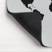 世界のブラックグラフィックマップ マウスパッド (コーナー)