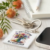 世界の中でバラが咲く キーホルダー (正面右)