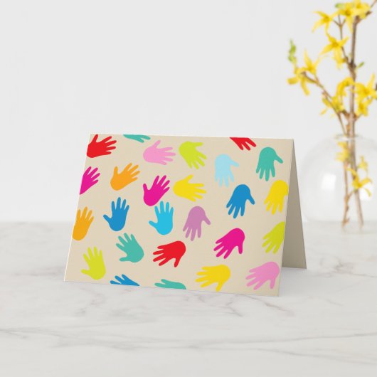 世界の挨拶状のまわりの手 カード (黄色い花)