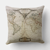 世界の旧式な地図 クッション (裏面)