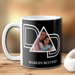 世界の最高のパパ父の日フォトブラック コーヒーマグカップ<br><div class="desc">この世界の最高のパパ写真マ飾グは黒い背景に白いタイポグラフィのパパという言葉と一緒に。写真で簡単にカスタマイズ。完璧な父の日の贈り物を作る。</div>