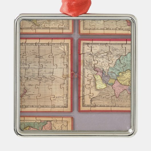 世界の7つのパズルの地図 メタルオーナメント (正面)