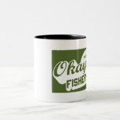 世界のOkayestの漁師 ツートーンマグカップ (中央)