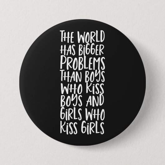 世界は少年よりも大きな問題を抱えているキス少年 缶バッジ (正面)